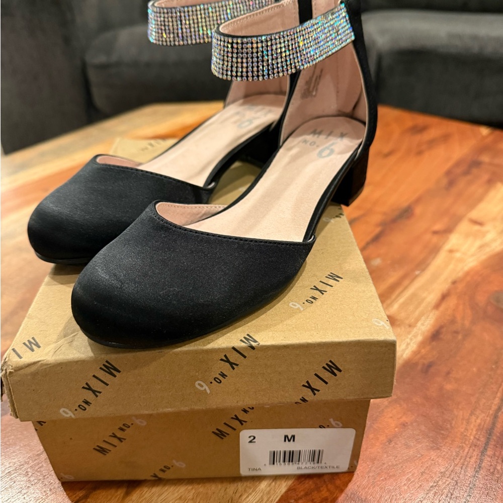 Mix No. 6 Girls Black Rhinestone Ankle Strap Dress Shoes